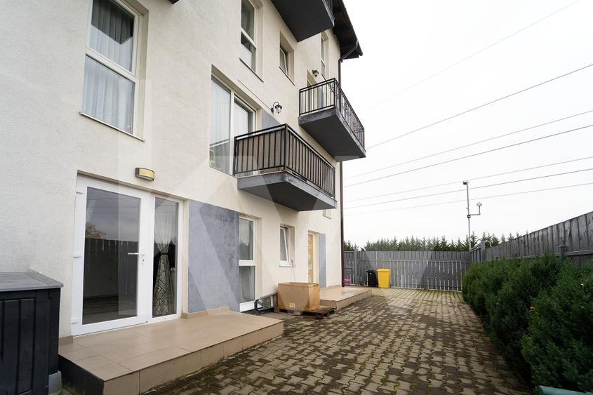 Apartament 3 camere cu curte proprie 104 mp