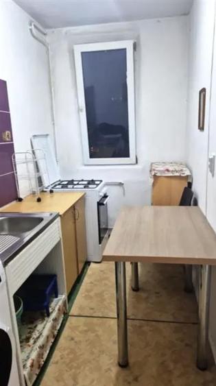 Garsoniera Decomandata Berceni-Izvorul Oltului