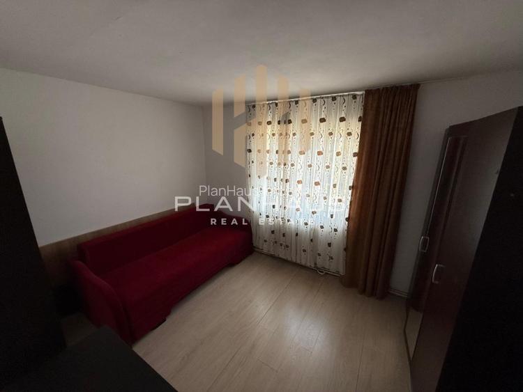 Apartament 2 camere,zona B-dul Traian Pizza Plus/Petru Rares - 4