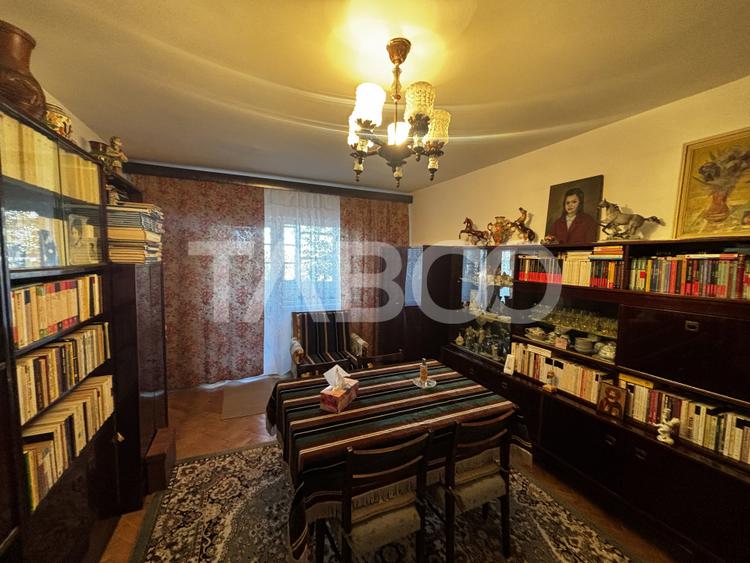 Apartament de inchiriat cu 3 camere 2 baii mobilat utilat Strand