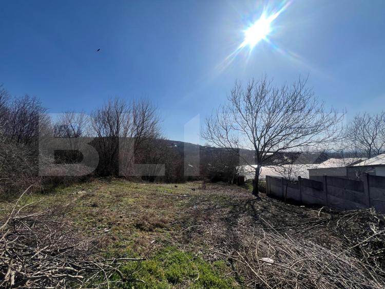 Teren intravilan, 717 mp, Sat Izvor