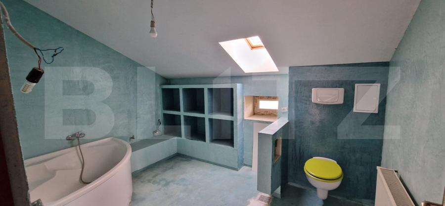 Casa P+M, 240 mp utili, teren 1000 mp, front 20 ml, zona Drumul Muntenilor