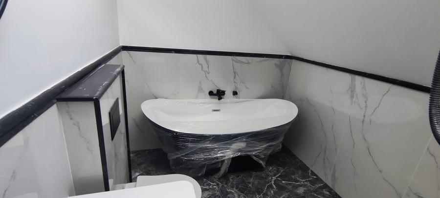Apartament 3 camere Titan