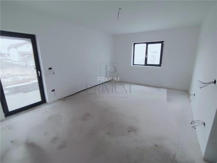 Duplex spatios - bucatarie inchisa - personalizare interioara - 3