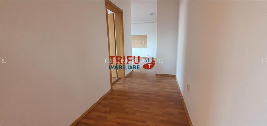 Apartament 3 camere de inchiriat Cetate etaj 2