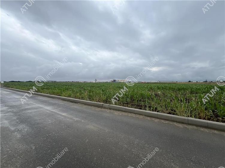 Teren intravilat de 9000 mp cu PUZ situat in zona Industriala Vest