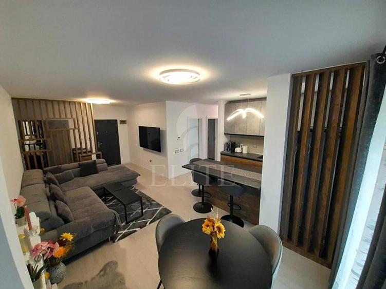 Apartament 3 camere în zona BUNA ZIUA