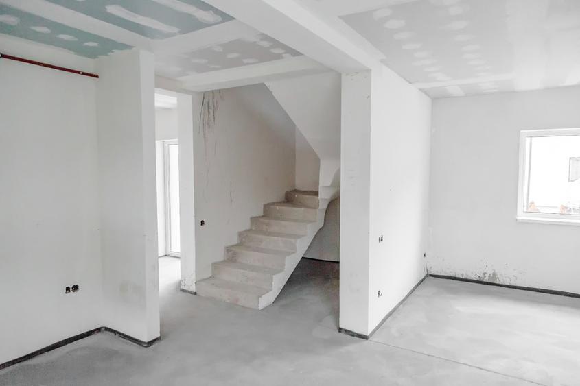Case P+M, 109.25 mp utili, grădină proprie, acces privat, zona Vasile Alecsandri