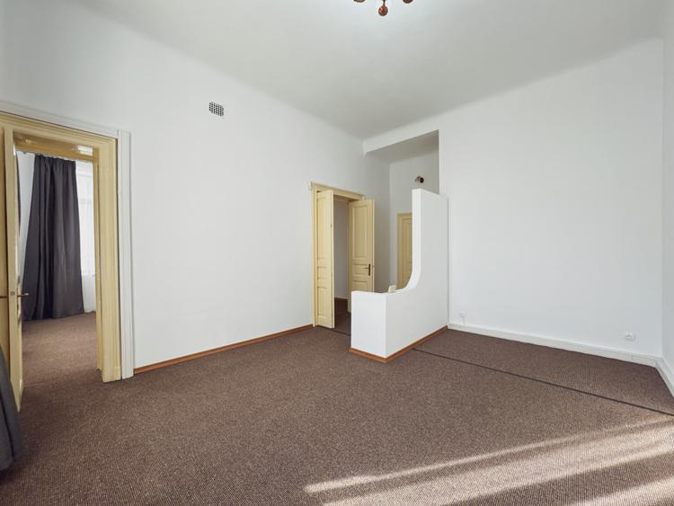 Apartament 4 camere, spatiul de activitate al firmei TALE de langa Parcul Ioanid