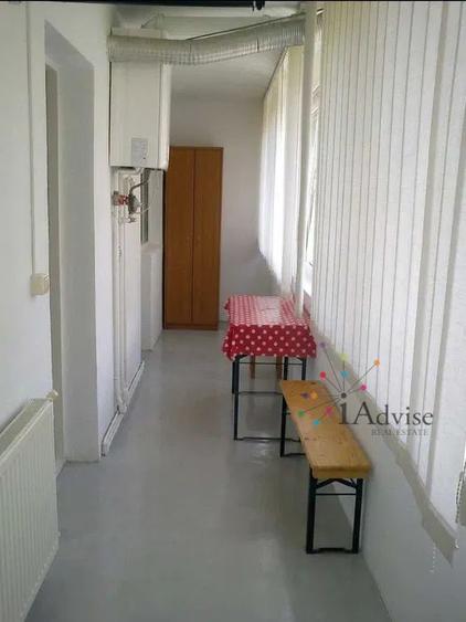 Apartament 3 camere decomandat ( 63.5 mp ) plus balcon spatios ( 11 mp )