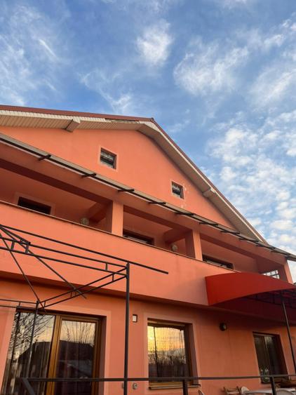 Casă 253 mp utili, 5 camere, teren 581 mp – Promenada Mall