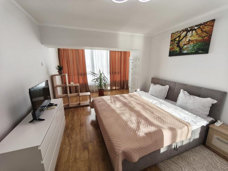 De inchiriat apartament spatios, 3 camere, pe Faleza, 850 euro