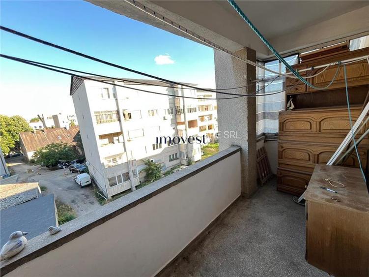 De inchiriat: Apartament cu 4 camare in zona Centrala - 15