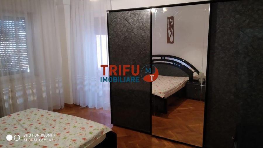 Apartament 4 camere foste proprietati Cetate 101 mp
