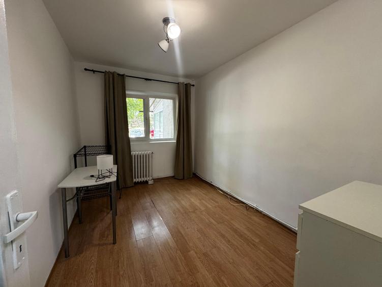 Apartament cu 3 camere Metalurgie