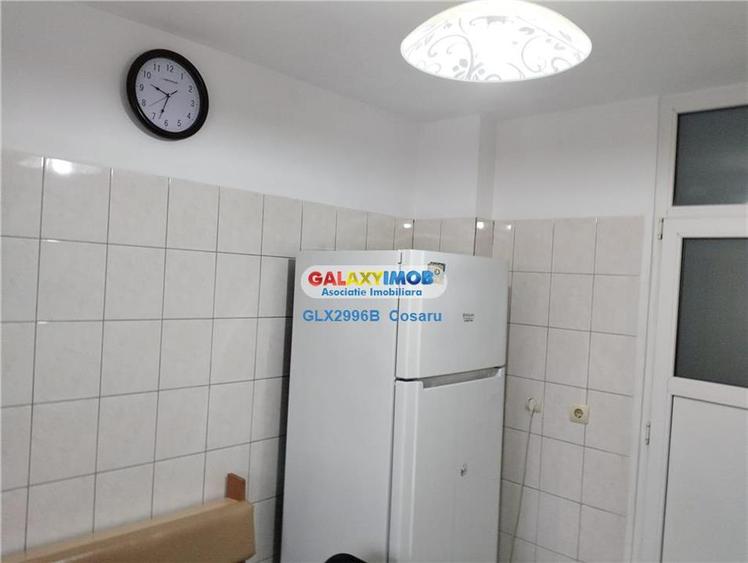 INCHIRIEZ APARTAMENT 3 CAMERE PIATA RAHOVA