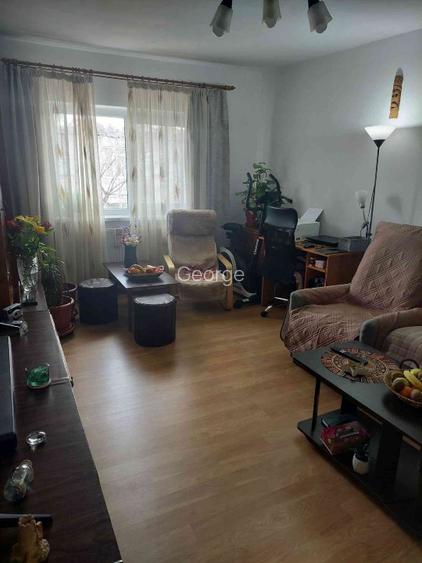 Vând apartament 2 camere decomandat zona Podgoriilor  - 15