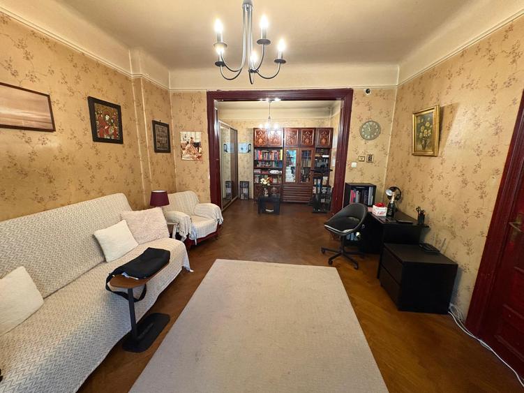 Cotroceni, apartament in vila, singur pe nivel