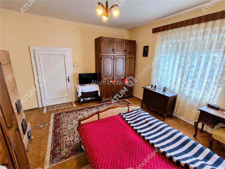 De vanzare casa cu 3 camere pivnita garaj si 508 mp teren in Sibiu - 19