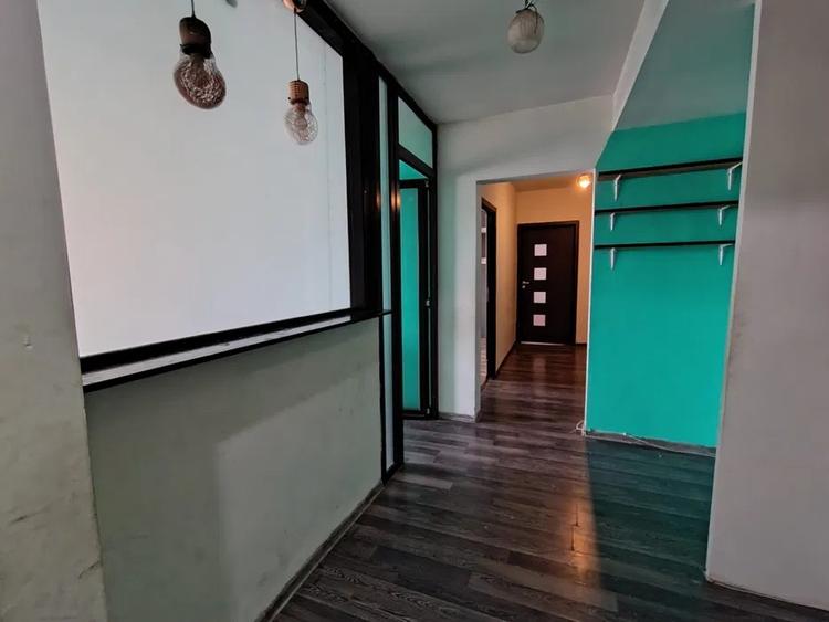 Apartament 3 camere, zona Dacia