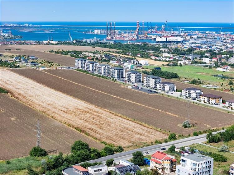 Teren Intravilan 17500mp Agigea, Pozitionare Excelenta, Aproape de Mare