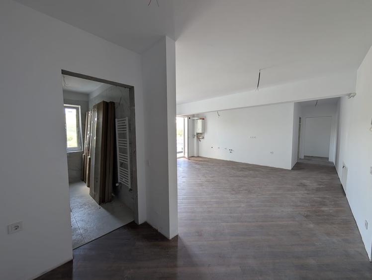 Apartament nou 3 camere,2 bai ,zona Tineretului