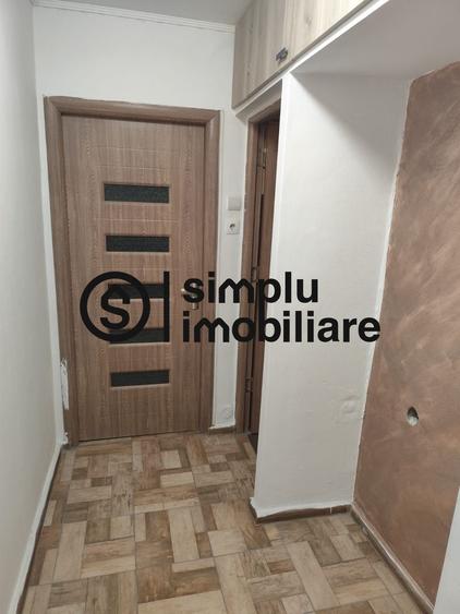 Apartament 2 camere Craiovita Noua