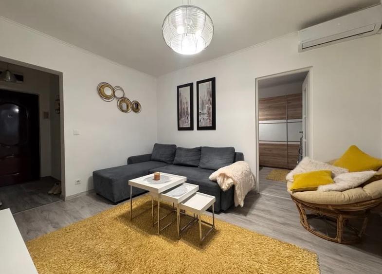 Apartament cu 2 camere, etajul 5/10, zona Tatarasi