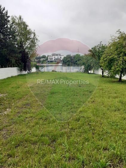 Vanzare vila D+P+E+M, 8 camere, 520 mp, pe malul Lacului Mogosoaia - 9