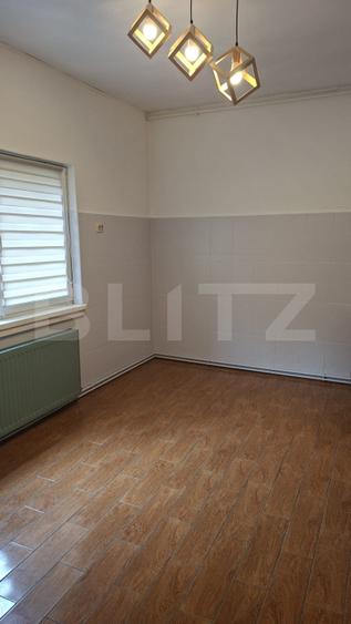 Inchiriere spatiu comercial generos de 200 m2