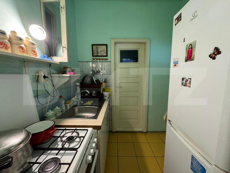 Casa cu 6 camere in Soimus