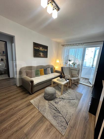 Apartament 2 camere, zona micro 3