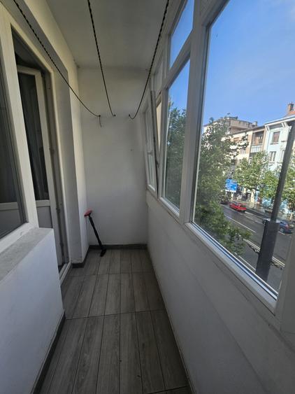 Ocazie! Apartament 3 camere decomanat, 60 mp utili, balcon, Centru!