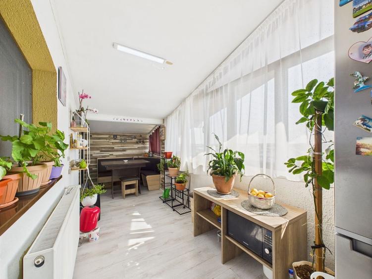 Apartament 3 camere de vânzare-Bragadiru, Leroy Merlin