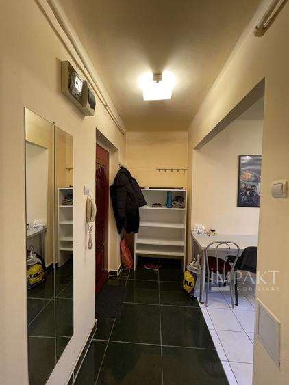 Apartament cu 2 camere langa Teatrul national (centru)