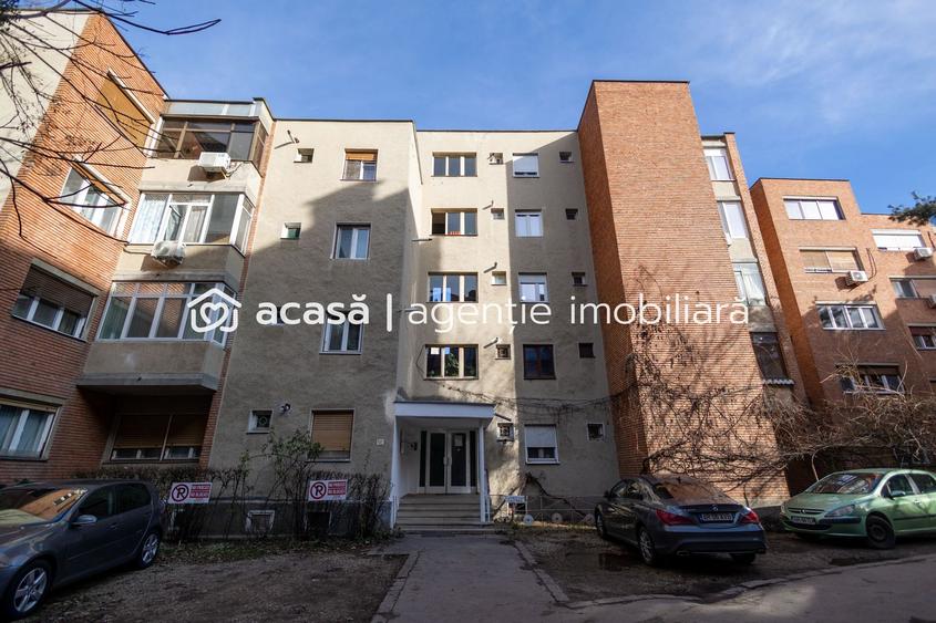 PRET NOU! Apartament decomandat 3 camere - str. Horia - COMISION 0%