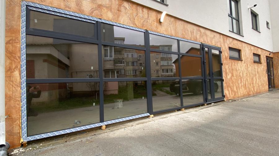Spații de închiriat, Big-Pitesti - idealimob.ro