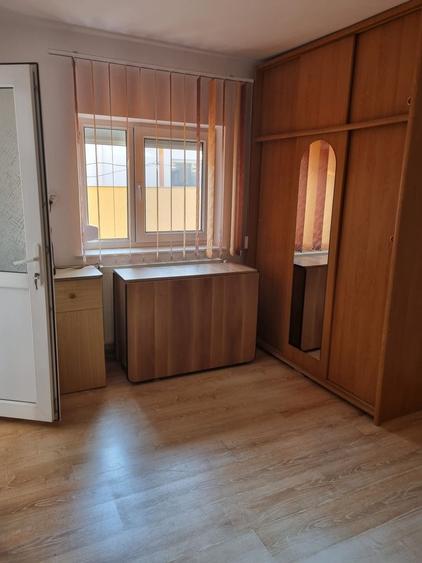 Casa la 5 minute de mare!