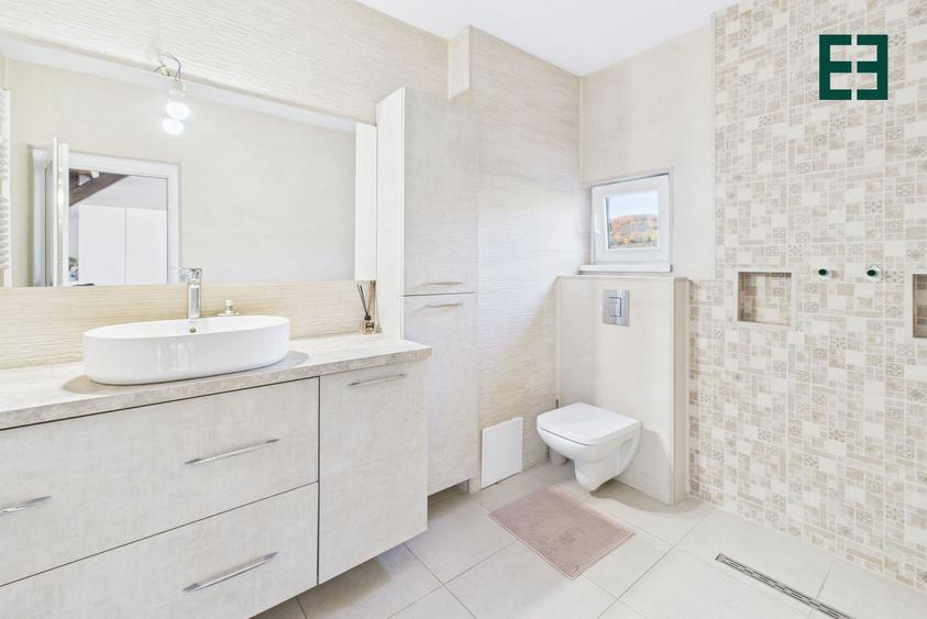 Casă nouă cu 5 camere - Localitatea Păuliș - DEVA