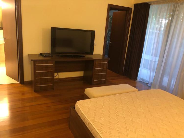 Primaverii,apartament 3 camere,193mp,parter,2 terase,4000Euro/luna+TVA