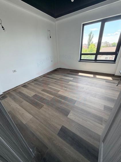 SE VINDE APARTAMENT, 2 CAMERE, CONSTRUCTIE NOUA 2026, MICRO 17
