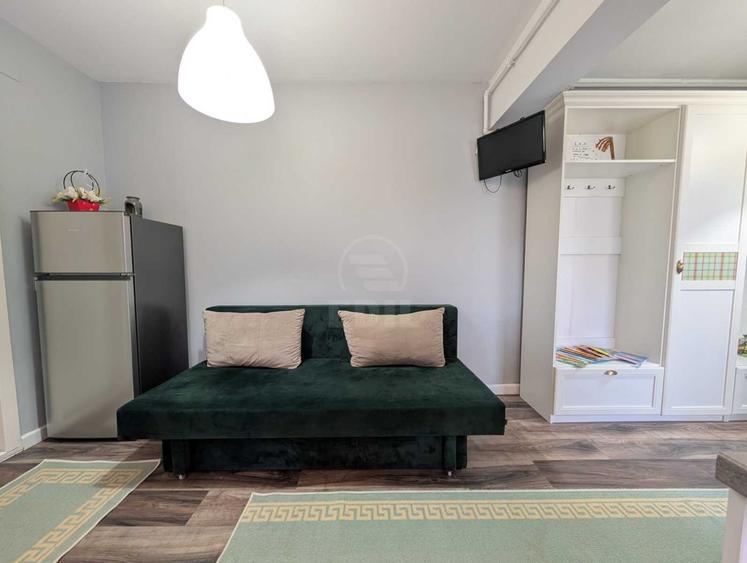 Inchiriere Apartament 3 camere semidecomandat, 60 mp,ERoilor