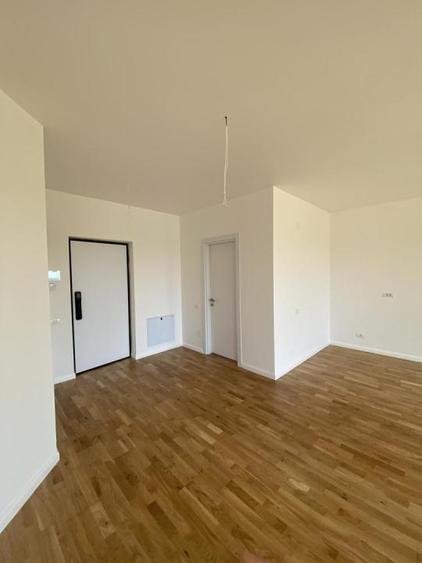 Vand Apartament 3 camere in imobil nou Pipera