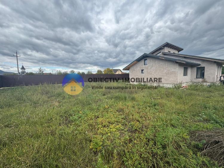 Casa+ teren de vanzare Dumbrava Rosie