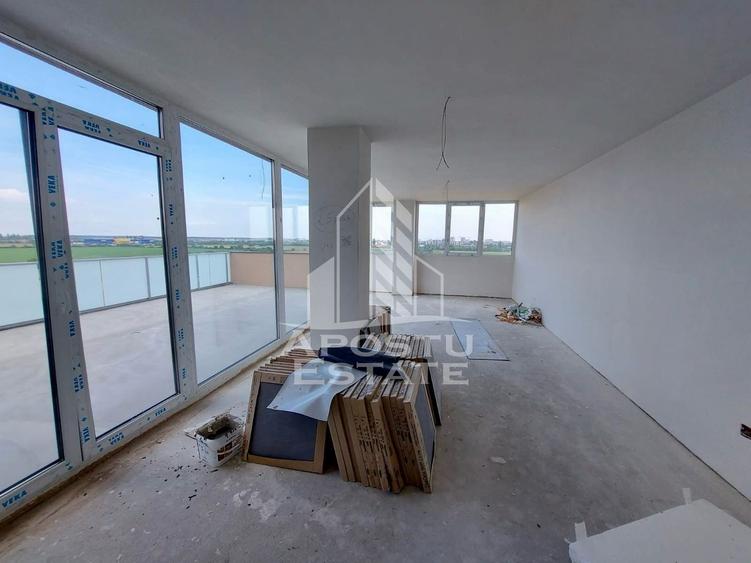 Penthouse cu terasa de 70 mp , zona Torontalului