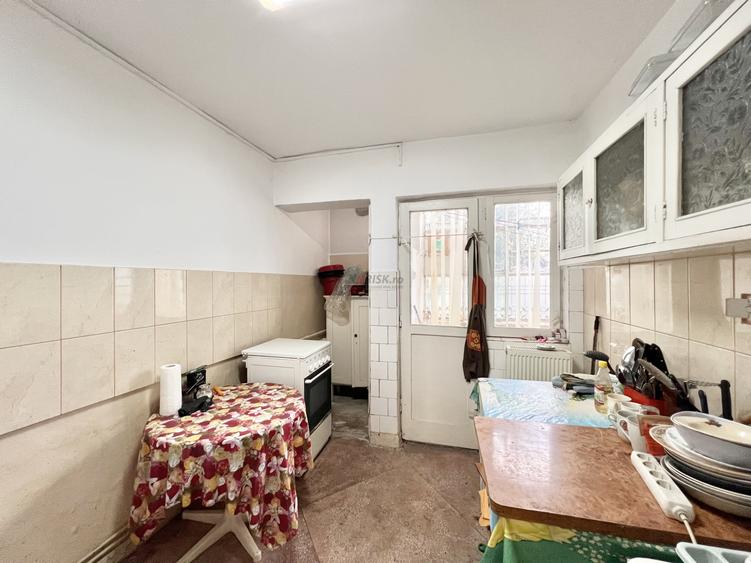 3 Camere I Vizavi de Parc PUCIOASA I 75 MP I Oportunitate !