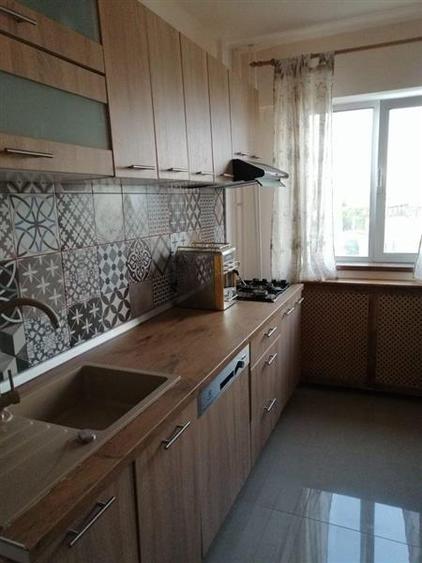 Vanzare apartament 4 camere Piata Dorobanti