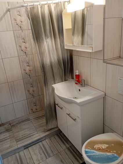 Proprietar vând garsonieră in Reghin