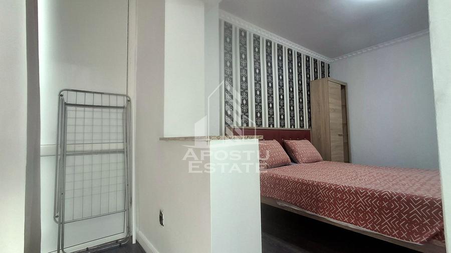 Apartament cu 2 camere decomandat zona Micalaca