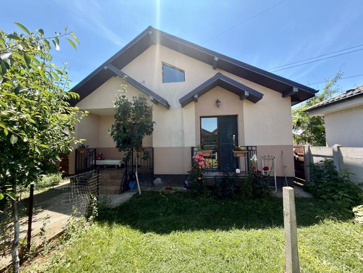 Casă de vânzare, 85 mp – Zona Selgros, Craiova